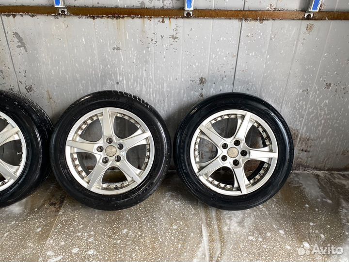 Колеса лета R16 205/55 5/105 Dia 56.6