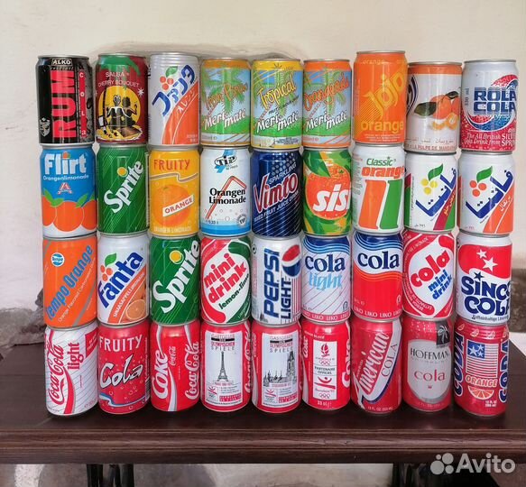 Пустые пивные банки