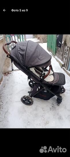 Прогулочная коляска