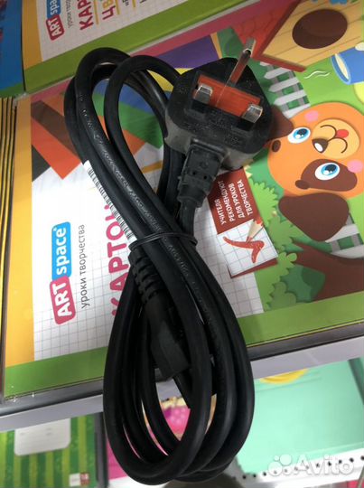 Кабель с тройной вилкой