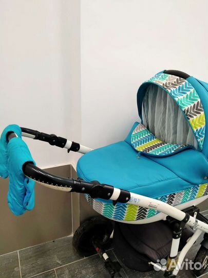 Красивая коляска 2 в 1 Toscana