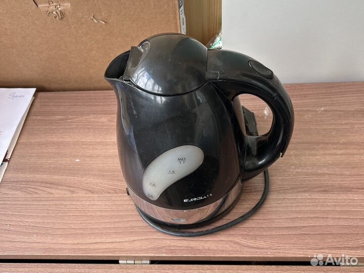 Чайник электрический на запчасти