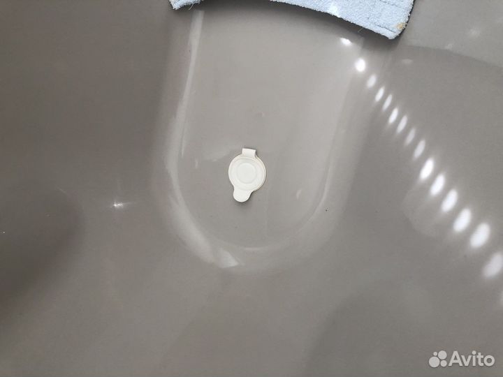 Ванночка для купания с горкой и кругом на шею