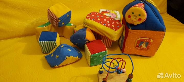 Развивающие игрушки для малышей