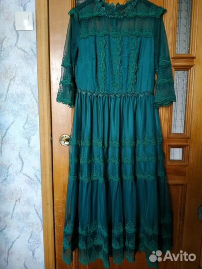 Платье вечернее кружевное 46-48 р