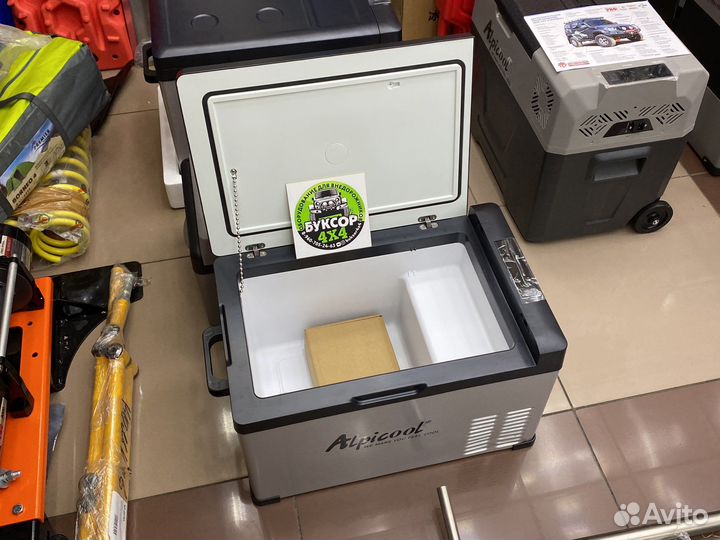 Автохолодильник компрессорный 30л (Cl30)