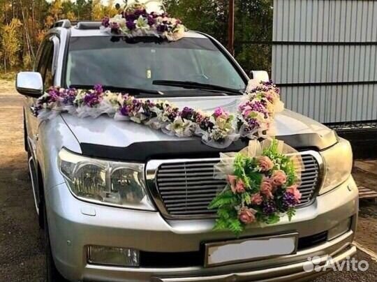 Свадебные украшения на машину