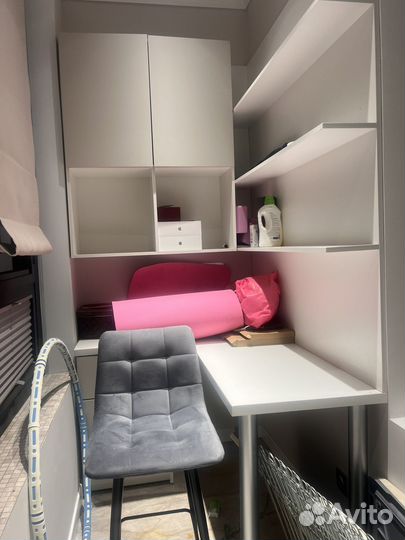 Встроенный стол