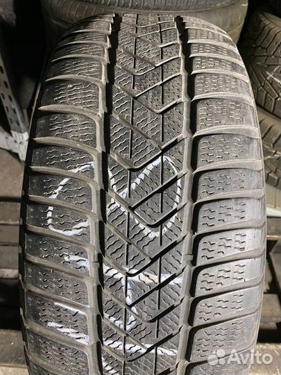 Pirelli Winter Sottozero 3 225/50 R17 98H