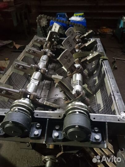 Смеситель асфальтосмесительной установки с рамой