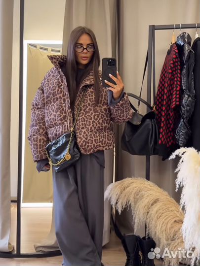 Курткa Лео Nekrasova