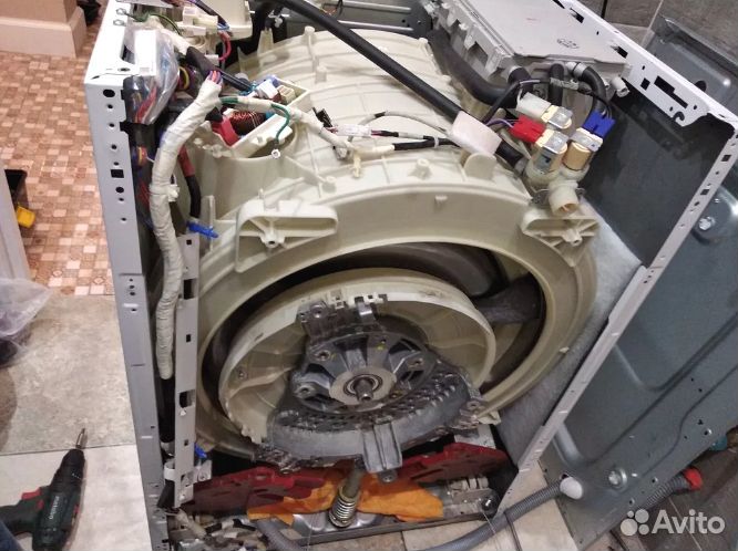 Ремонт стиральных машин Холодильников и Посудомоек