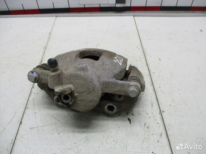 Суппорт передний левый Skoda Rapid