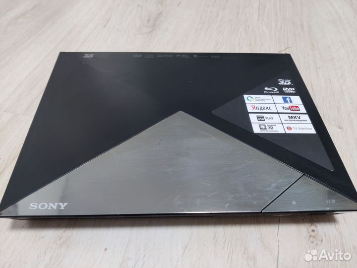 Blue ray плеер Sony bdp s4200