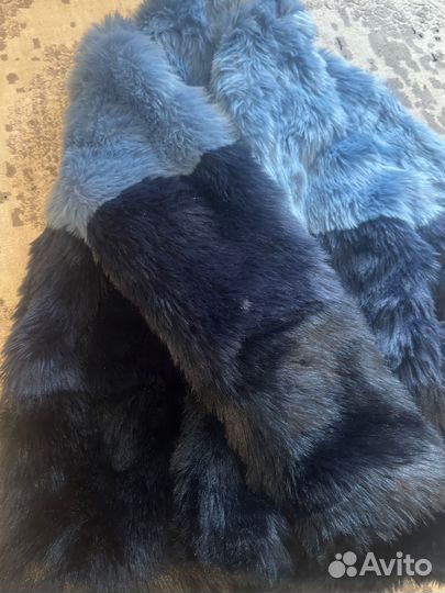 Искусственная шуба яркая