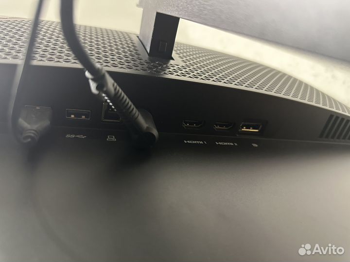 Mонитоp HP omen 25