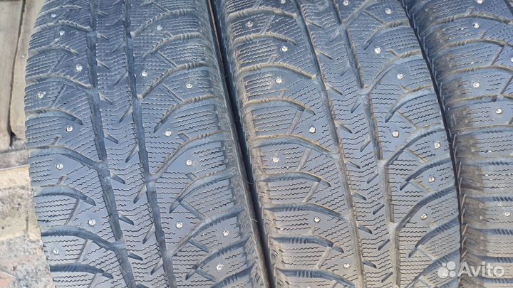 Bridgestone Ice Cruiser 7000 195/65 R15 86T