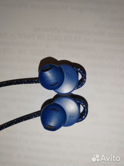 Bluetooth гарнитура Urbanears Jakan