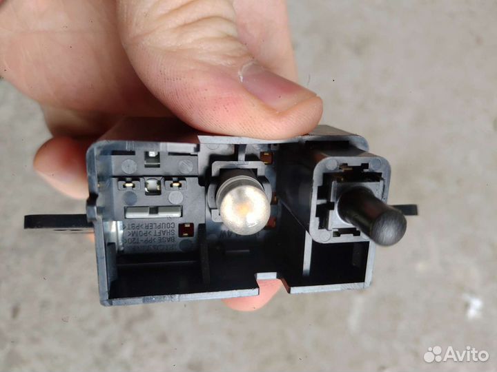 Плафон подсветки бардачка civic 4d 34254-SNA-003