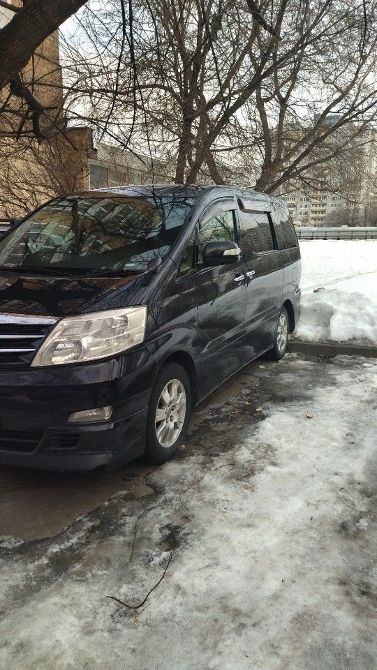Toyota Alphard: фото владельца