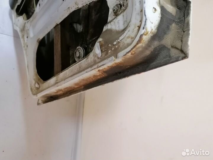 Дверь задняя левая ваз 2105-07