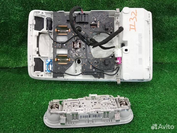 Плафон освещения салона Audi A4 B8 cdhb (1.8T)