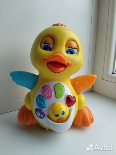Интерактивная игрушка уточка
