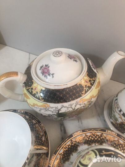 Чайный сервис с павлинами