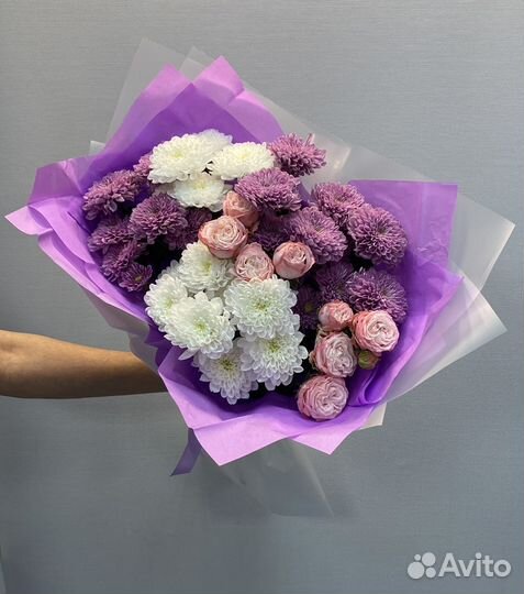 Букет и хризантем и кустовой розы