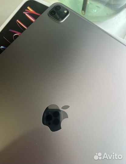 iPad pro 12.9 2022 256gb