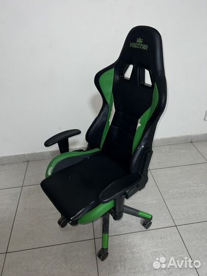 Компьютерное кресло игровое фирмы Hexter