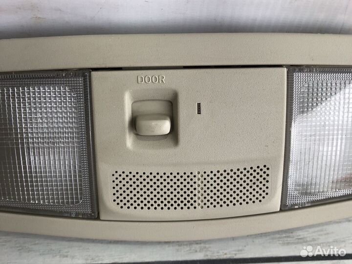 Mitsubishi Lancer 10 Плафон салона