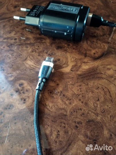 Зарядное устройство micro USB Quick Charge 3.0 для