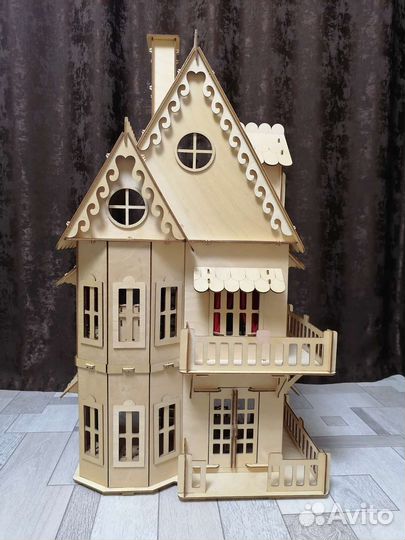 Домик кукольный с мебелью