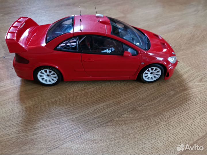 Autoart 1:18 peugeot 307 WRC 2005