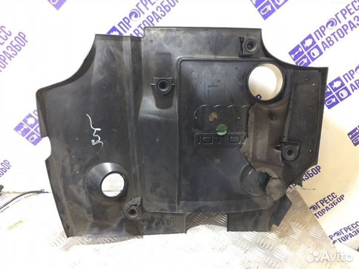 Накладка двигателя Audi A4 B7 седан 2.0 BRE дизель