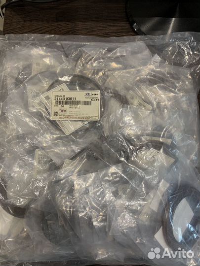 Сальник коленвала Hyundai Kia.2144303011