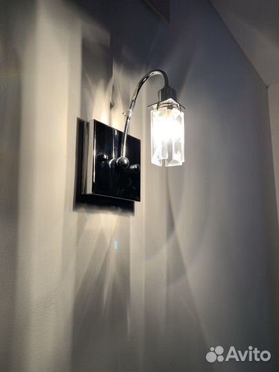 Люстра и бра