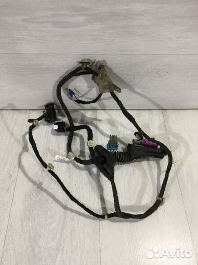 Проводка задней двери chevrolet cruze 1.8 мт седан
