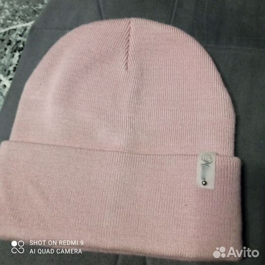 Женские шапки