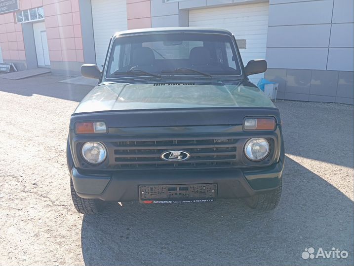 LADA 4x4 (Нива) 1.7 МТ, 2010, 180 000 км