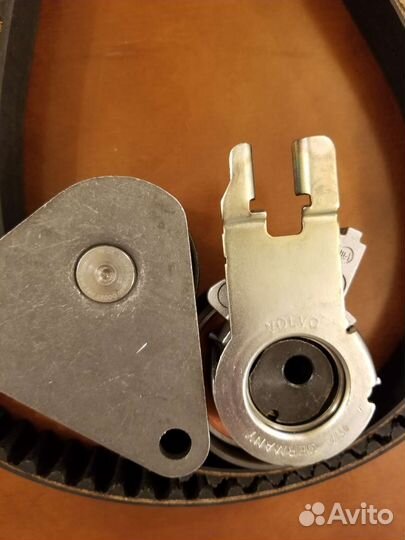 Комплект ремня грм Volvo Ford 30731727