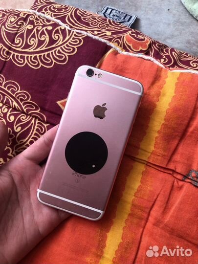 Телефон iPhone 6s 64gb