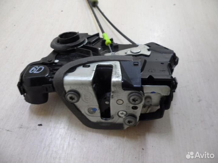 Замок двери передней левой Toyota Tundra 3urfe 20