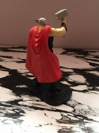 Фигурка тор