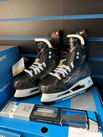 Коньки хоккейные Bauer Supreme M50 PRO SR