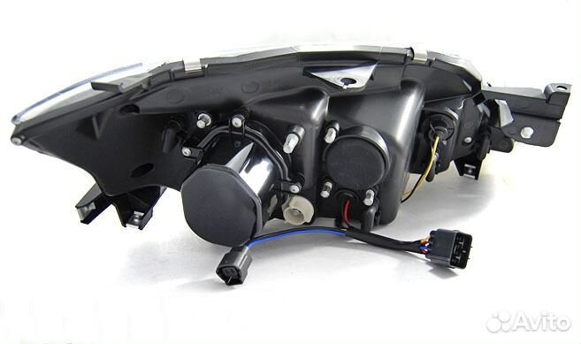 Фары ксенон Subaru Impreza 3 (07-11) lpsu12