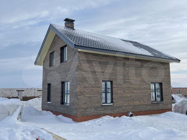 Дом 94 м² на участке 6 сот.