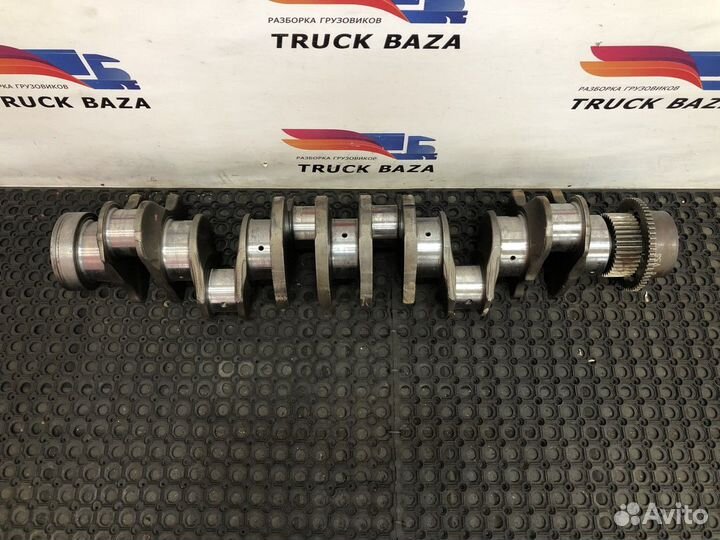 Коленвал Volvo VNL