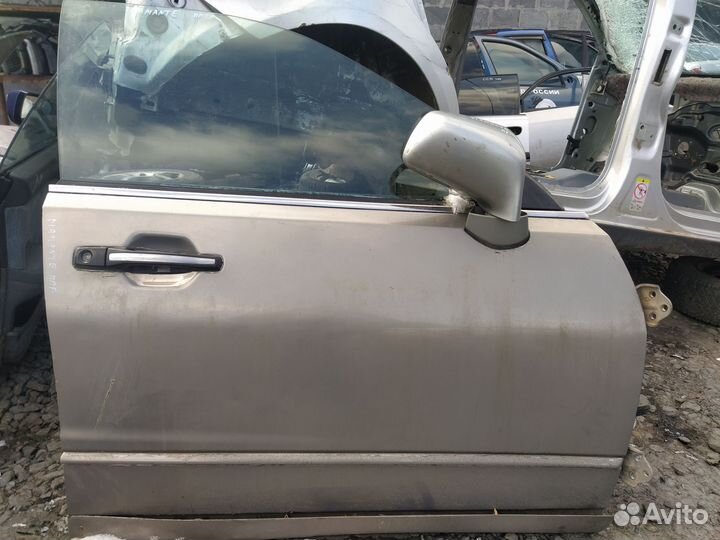 Дверь передняя правая Мitsubishi Diаmаntе